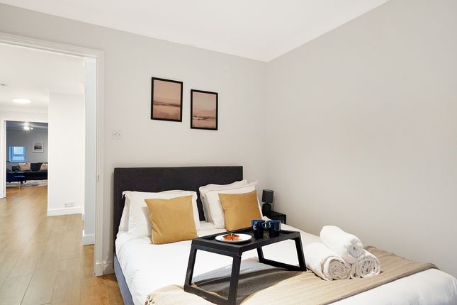 Regent Plaza Apartments, Greville Road, London photo 3