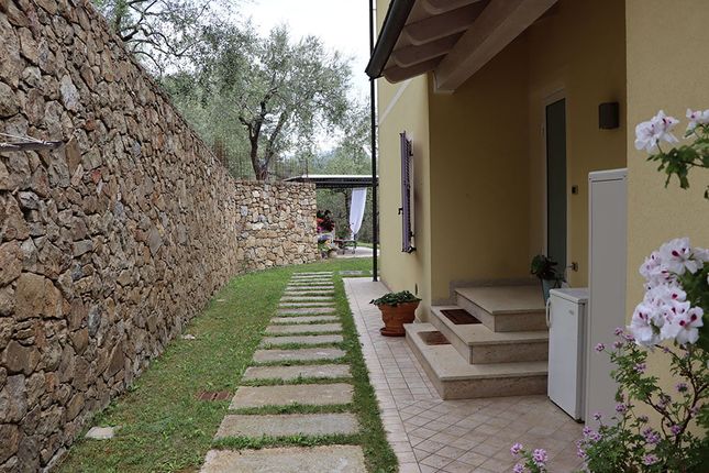 Villa for sale in Via Roma, Dolceacqua, It
