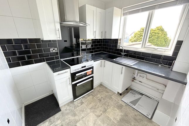 153, Pendeen Park, Helston photo 3