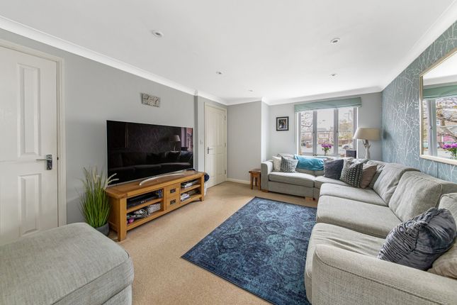 42, Abbey Brook, Didcot photo 3