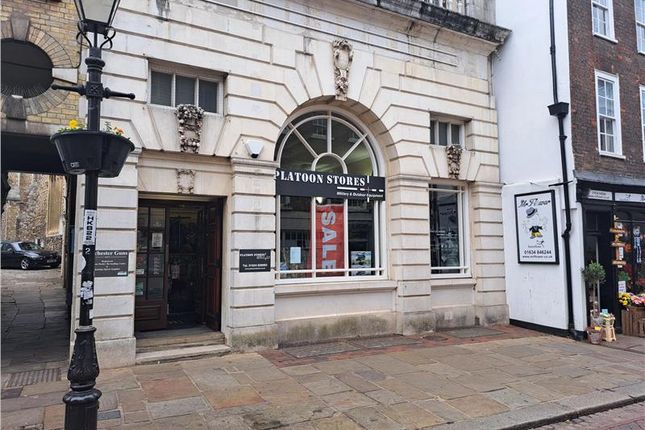 Retail premises to let in 70 High Street, Rochester, Kent
