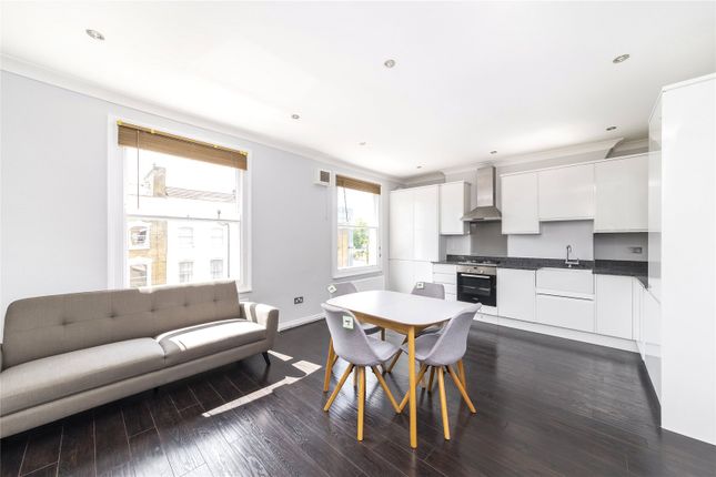 Thumbnail Flat to rent in Grosvenor Avenue, London