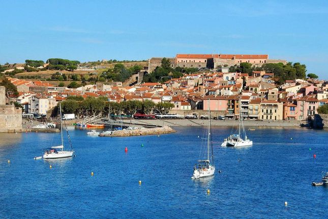 Apartment for sale in Collioure, Languedoc-Roussillon, France