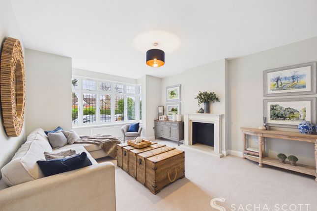 48 Cross Road, Tadworth photo 3