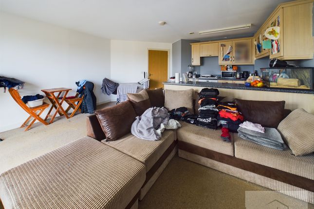 Flat for sale in Giants Seat Grove, Swinton, Manchester