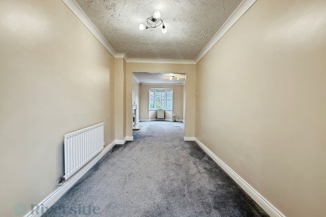 Raleigh Drive, Hull photo 5