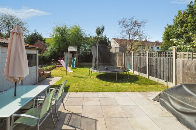 53, Arnold Lane, Nottingham photo 4