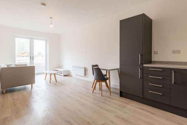 Flat for sale in York Road, Leeds
