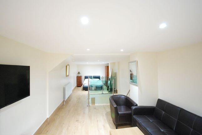 Thumbnail Flat to rent in Finchley Road, London