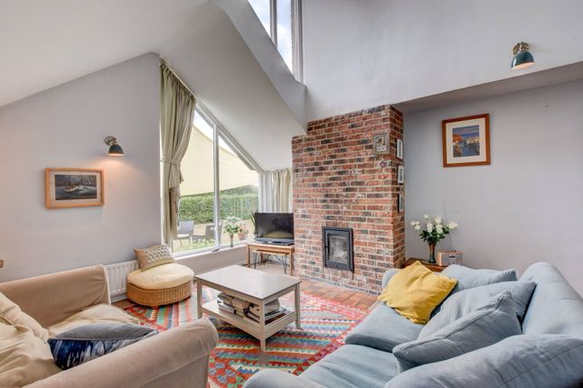 14, Ellerby Lane, Saltburn-by-the-sea photo 2