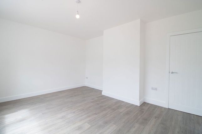 67, Aberthaw Road, Newport photo 4