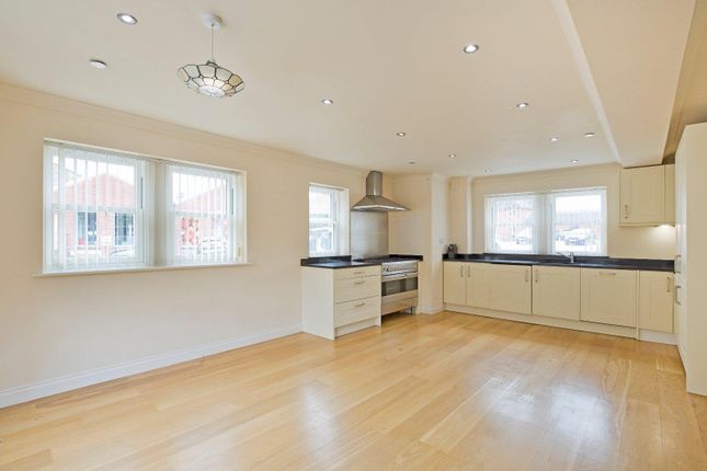 11, Bolton Bridge Road, Ilkley photo 2