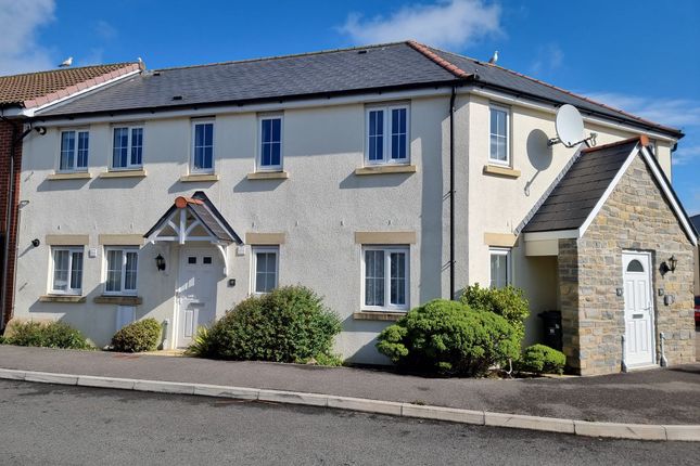 Flat for sale in Amberside Square, Tigers Way, Axminster EX13, Axminster,