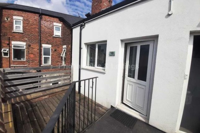 Thumbnail Flat to rent in Thesiger Court, Lincoln