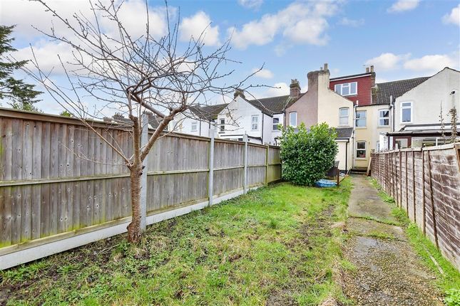 Bramley Road, Snodland photo 2