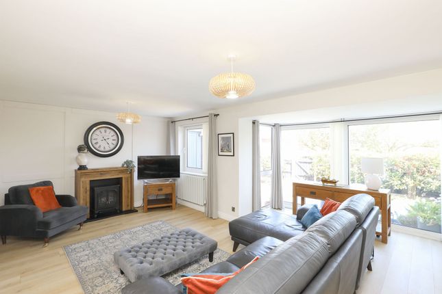 5 Wasdale Avenue, Sheffield photo 3
