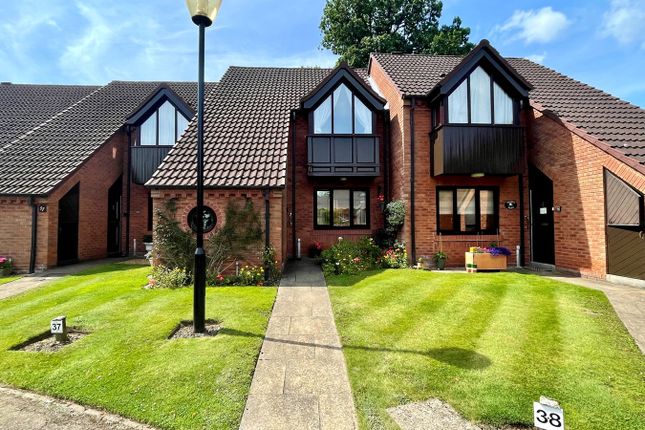 Property for sale in Highgrove, Tettenhall, Wolverhampton