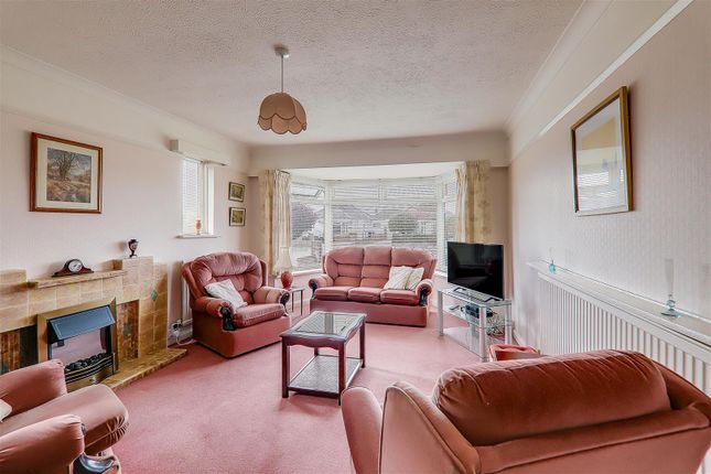 24, Rudgwick Avenue, Worthing photo 2