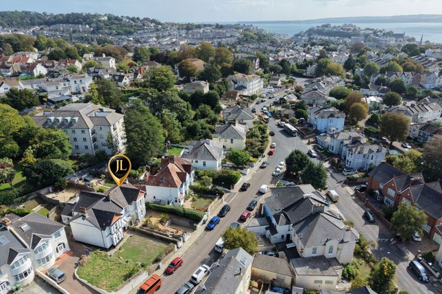 13 Studley Road, Torquay photo 2