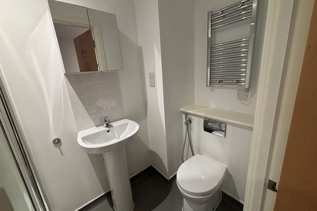 Flat 41, Canterbury photo 4