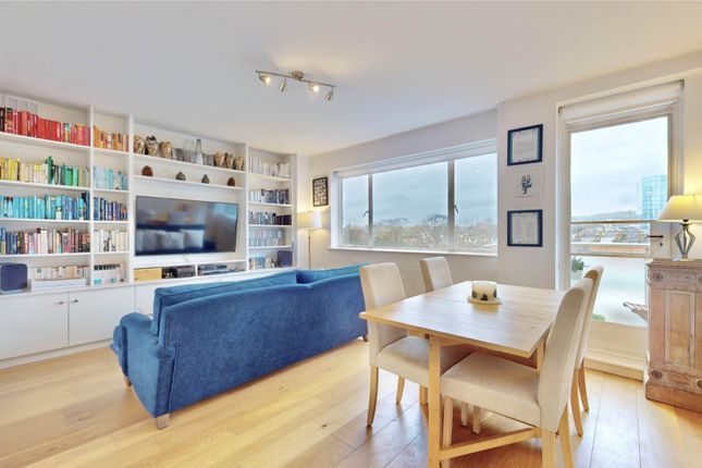Flat for sale in Pemberton Gardens, Archway