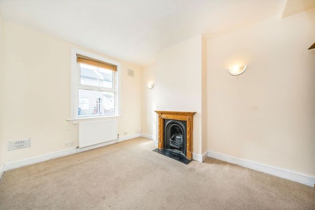 16, Ashbourne Terrace, London photo 5