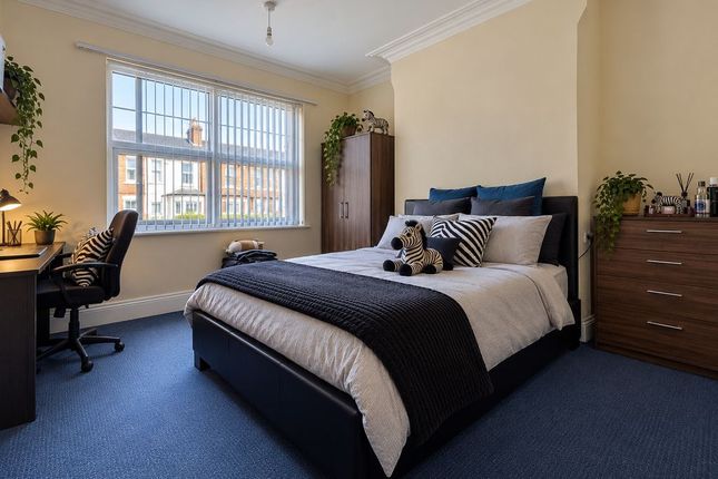 4-bed house on 87, Burford Road, Nottingham, £325/mo
