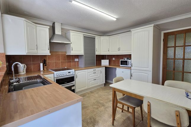 53, Woodlands, Long Sutton photo 3