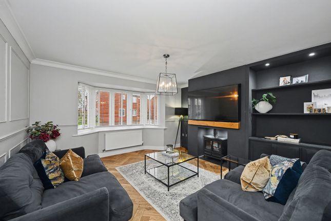20, Trussell Way, Rugby photo 3