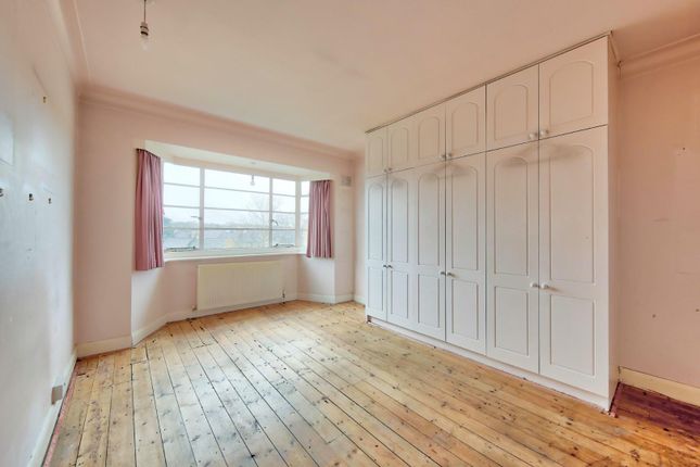 Flat for sale in Deanhill Court, Upper Richmond Road West, London