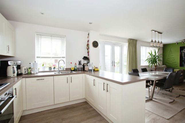 Detached house for sale in Meadow Place, Harrogate, North Yorkshire