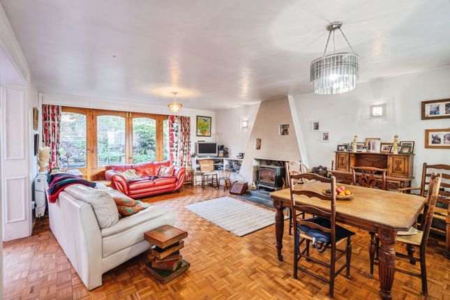 11, Denton Rise, Newhaven photo 2