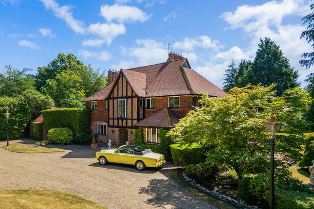 Greenacre, Wellington Avenue, Virginia Water photo 3