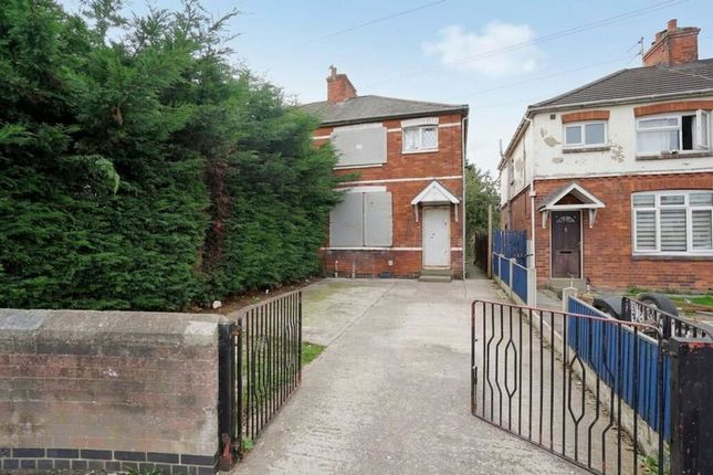 3-bed semi-detached on 30, Byron Grove, Grimsby, £48,000