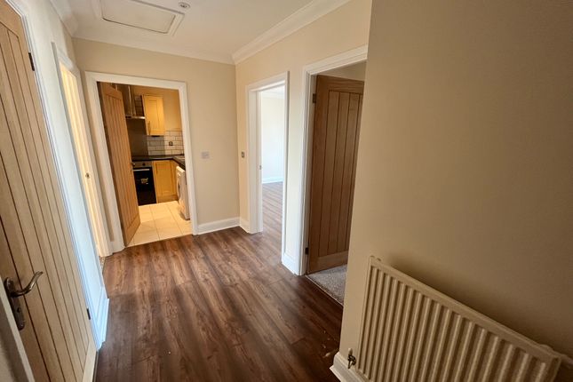 41, St. Kitts Drive, Eastbourne photo 2
