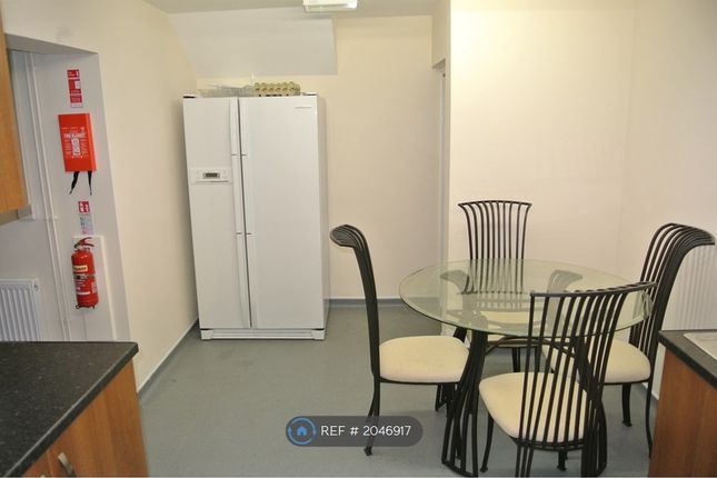 Room to rent in Wesley Suites, Stoke-On-Trent