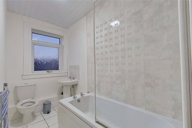 38D, Rowan Avenue, Renfrew photo 5