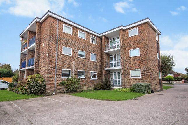 Flat for sale in Elizabeth Court, Mill Road, Worthing