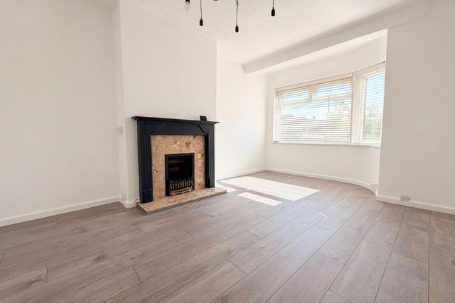 26 Clarke Avenue, Hove photo 2