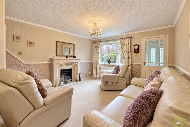 15 St. Andrews Close, Accrington photo 2