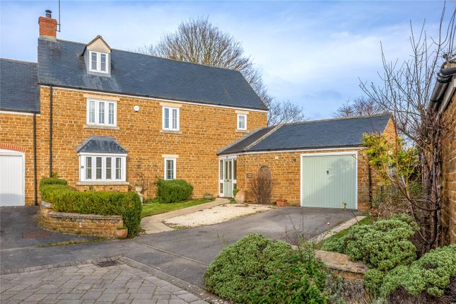 Link-detached house for sale in Sydenham Close, Adderbury, Banbury, Oxfordshire
