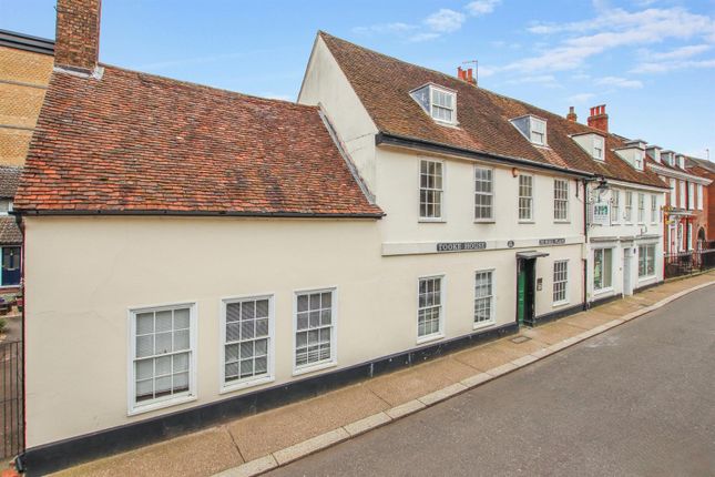 Flat for sale in Tooke House, Bull Plain, Hertford