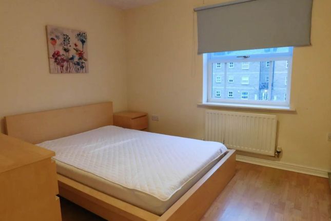 46, Broom Mills Road, Pudsey photo 5