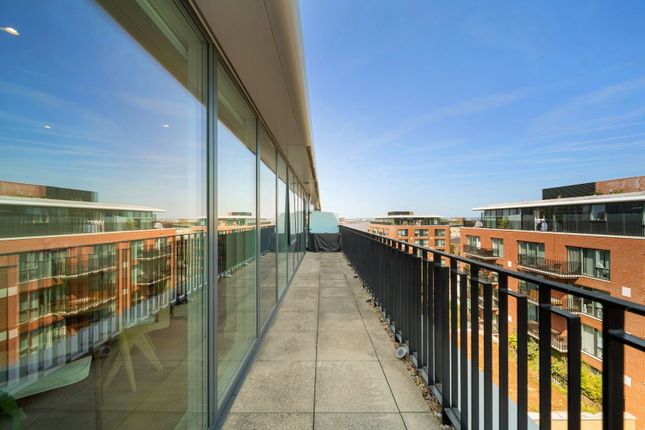 Minotaur House,Apartment 48, Thunderer Walk, London photo 3