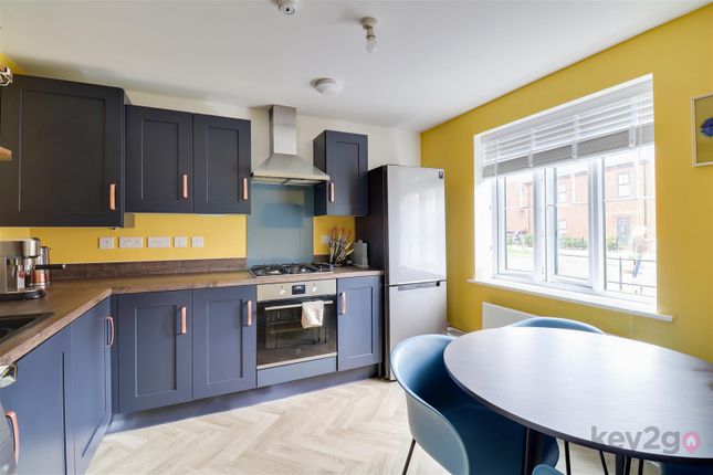 20, Bennett Way, Chesterfield photo 2