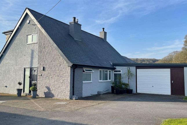 Detached house for sale in Beach Road, Llanbedrog, Pwllheli