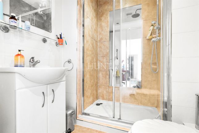 Cheltenham House, Woodford Green photo 3