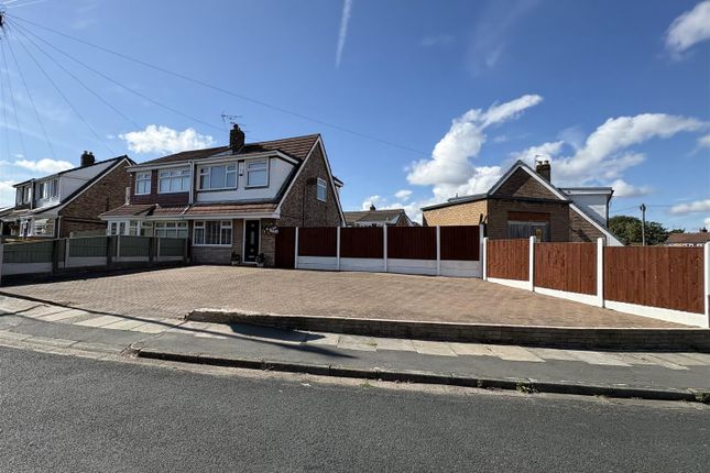 55, Bideford Avenue, St. Helens photo 3