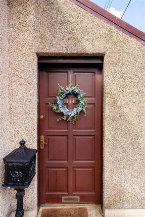 144, Clark Street, Airdrie photo 4