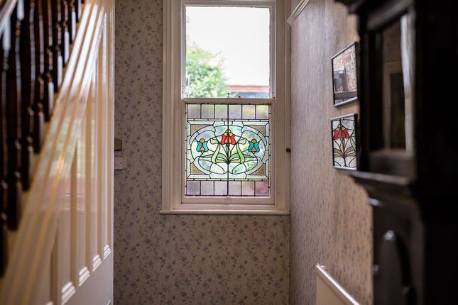 49 Regent Road, Altrincham photo 3